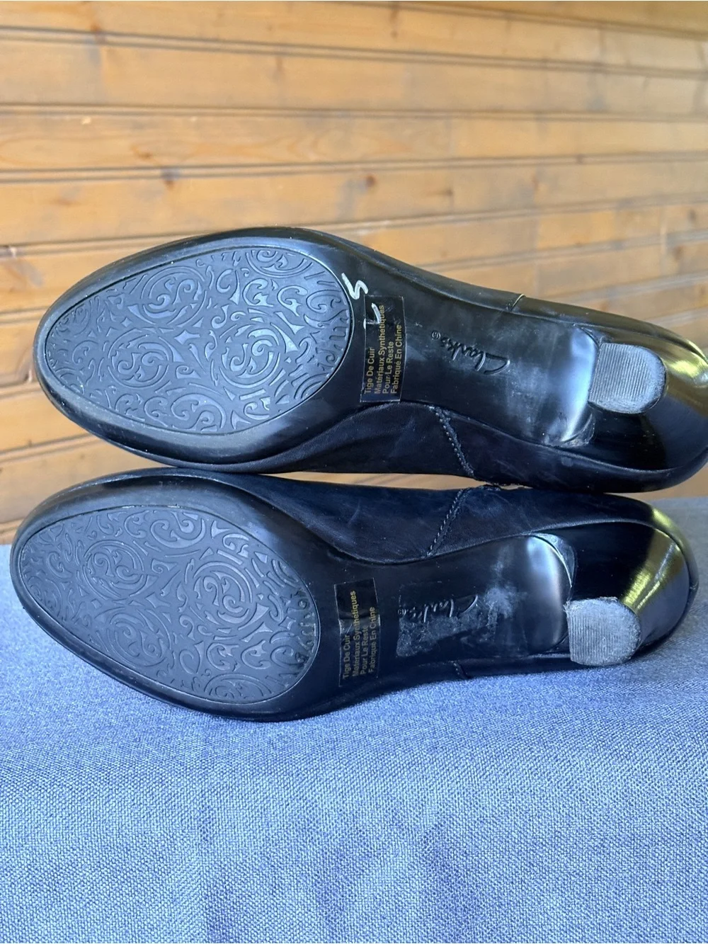 Clarks Artisan Fernwood Lake Black Leather Triple Buckle Booties 7.5 Like New